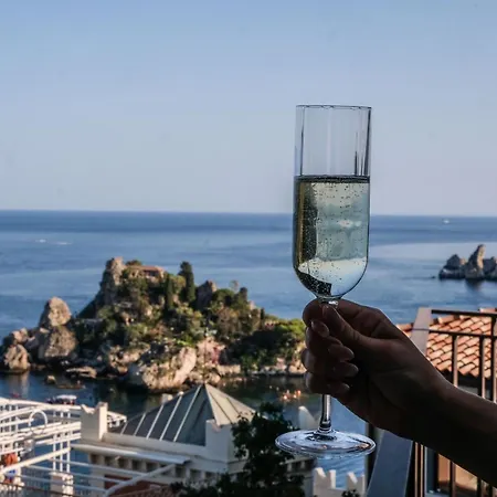 Isola Bella Luxury View 아파트 *
